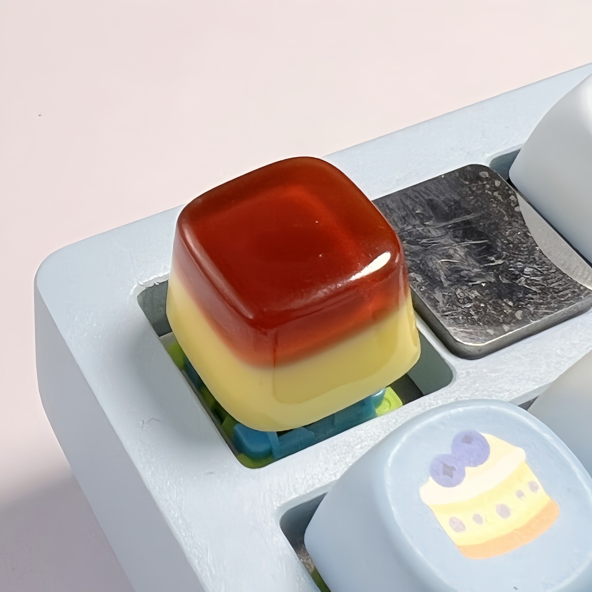 Custom DIY Resin Caramel Pudding Keycap for Mechanical Keyboards Custom DIY Resin Caramel Pudding Keycap for
