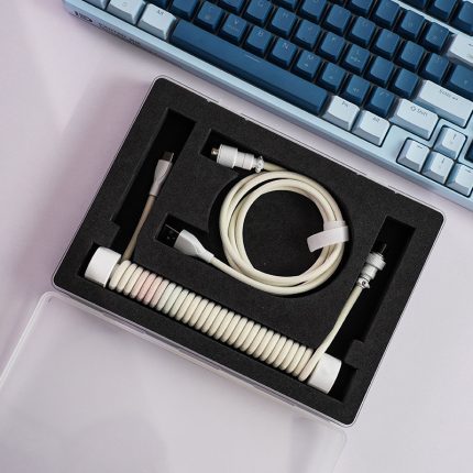 Customisable Type-C Braided 8K Data Cable with