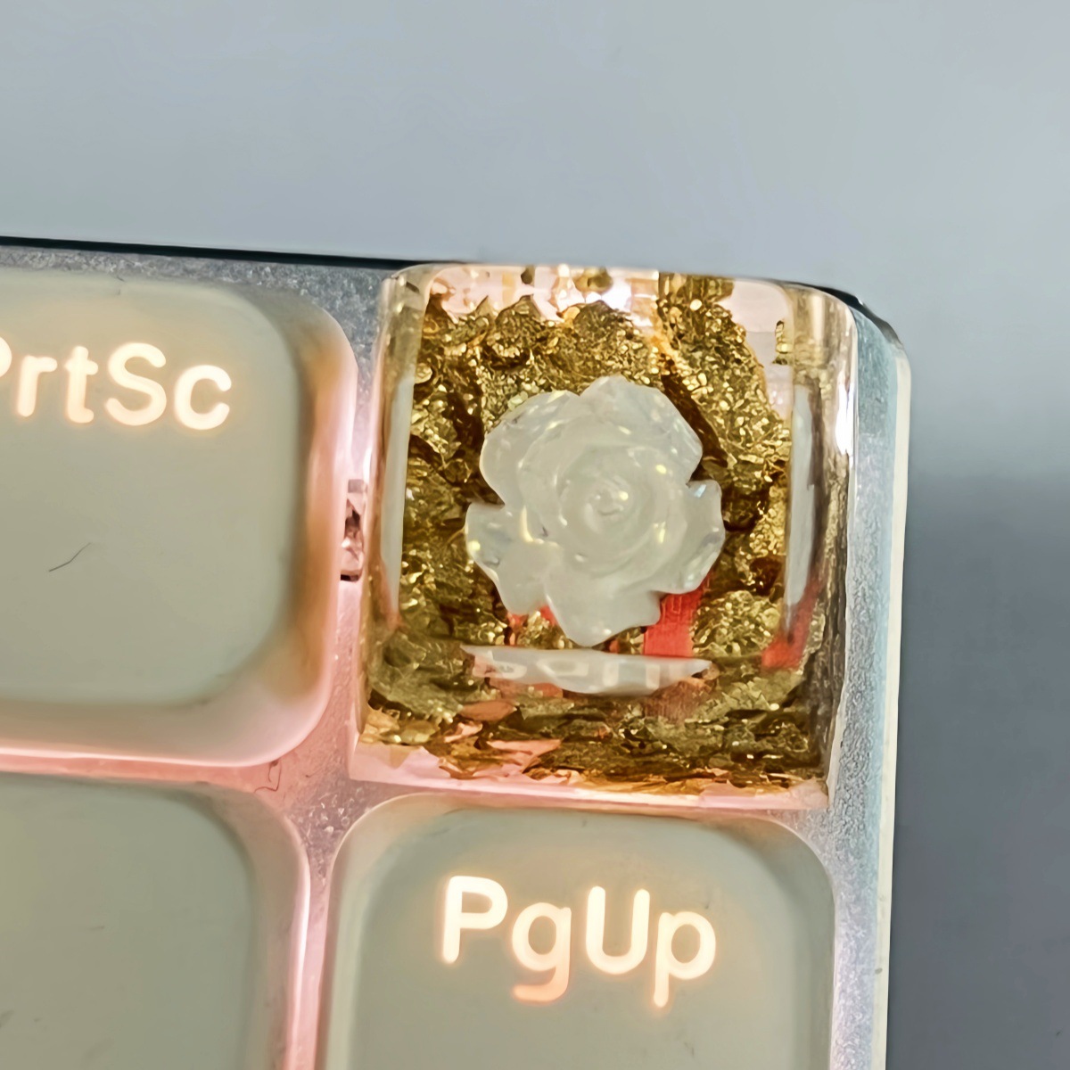 Cute DIY Resin Gaming Mechanical Keyboard Keycaps Cute DIY Resin Gaming Mechanical Keyboard Keycaps